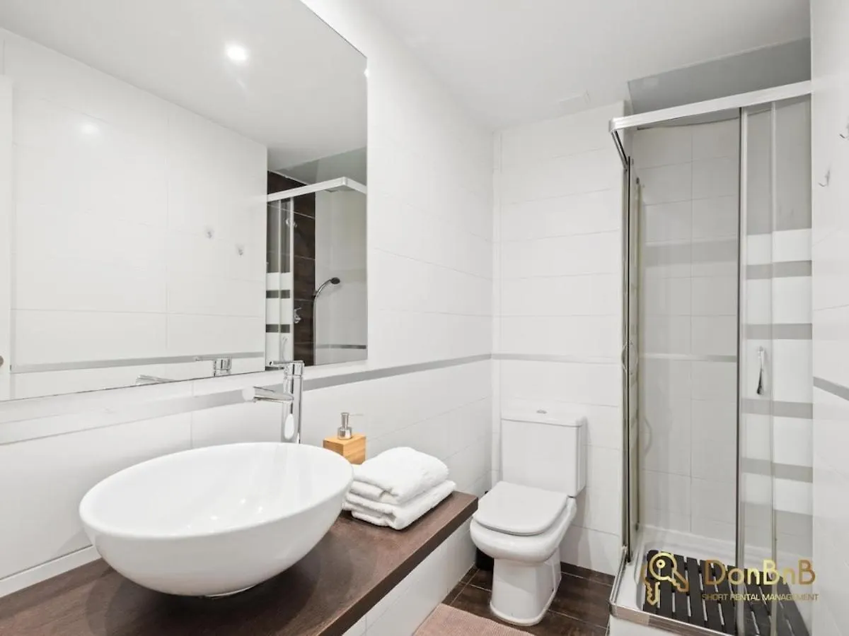 Central Malaga Flat With Wifi